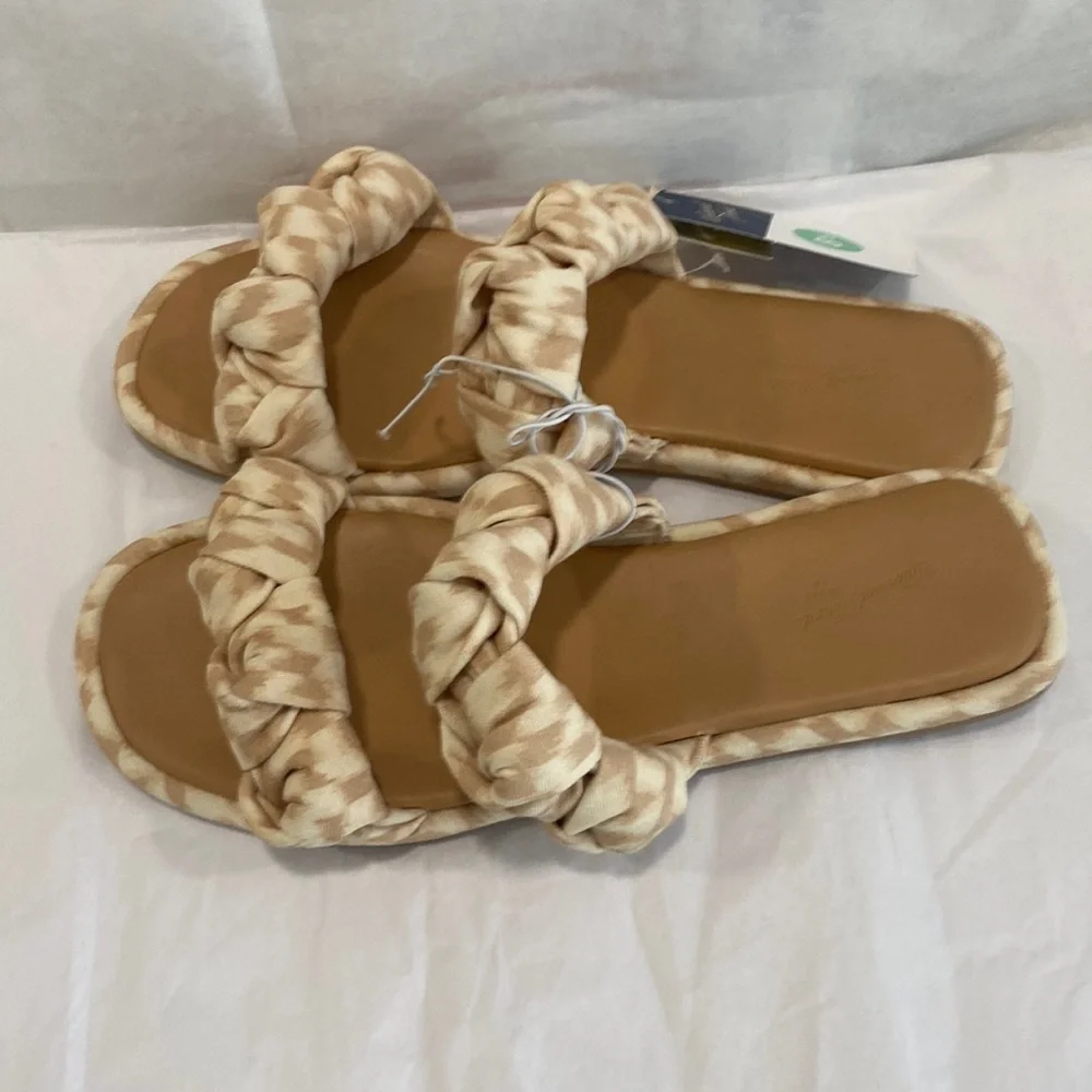 Women's Meg Knotted Slide Sandals - Universal Thread™ Almond Size 8.5